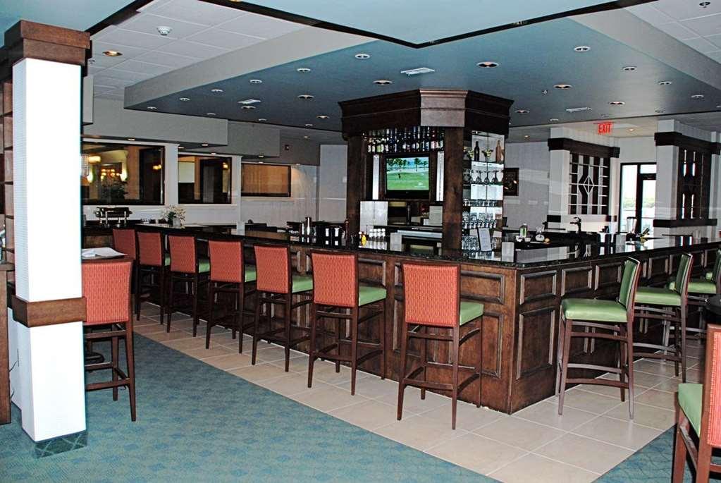 Doubletree By Hilton Fayetteville Restaurant foto