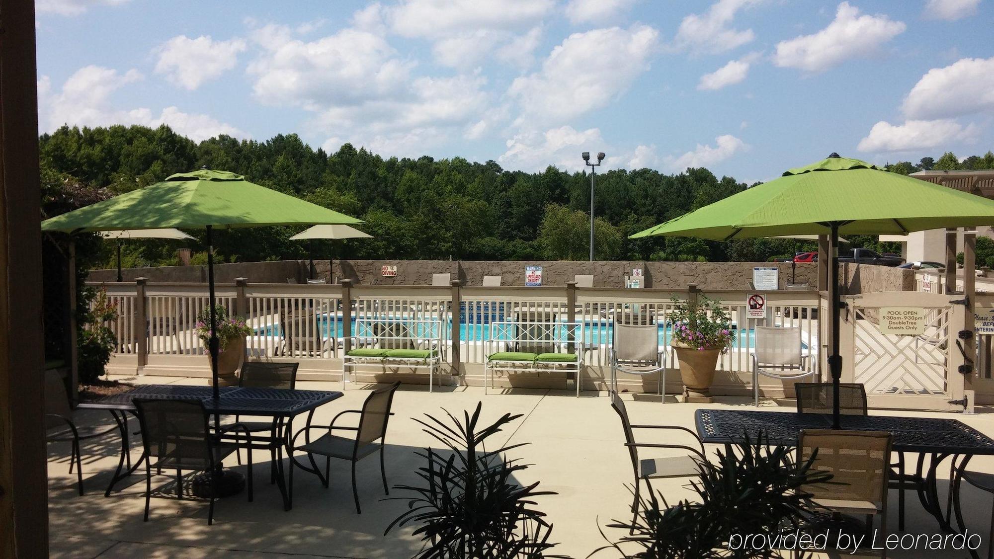 Doubletree By Hilton Fayetteville Buitenkant foto