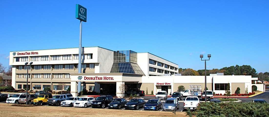 Doubletree By Hilton Fayetteville Buitenkant foto